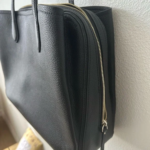 NWOT QUINCE Italian Black Leather Triple Compartment Work Bag - Picture 9 of 13